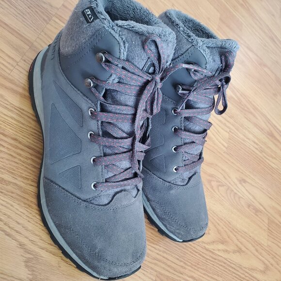 Women's Salomon contagrip boots size 9 - Picture 1 of 9